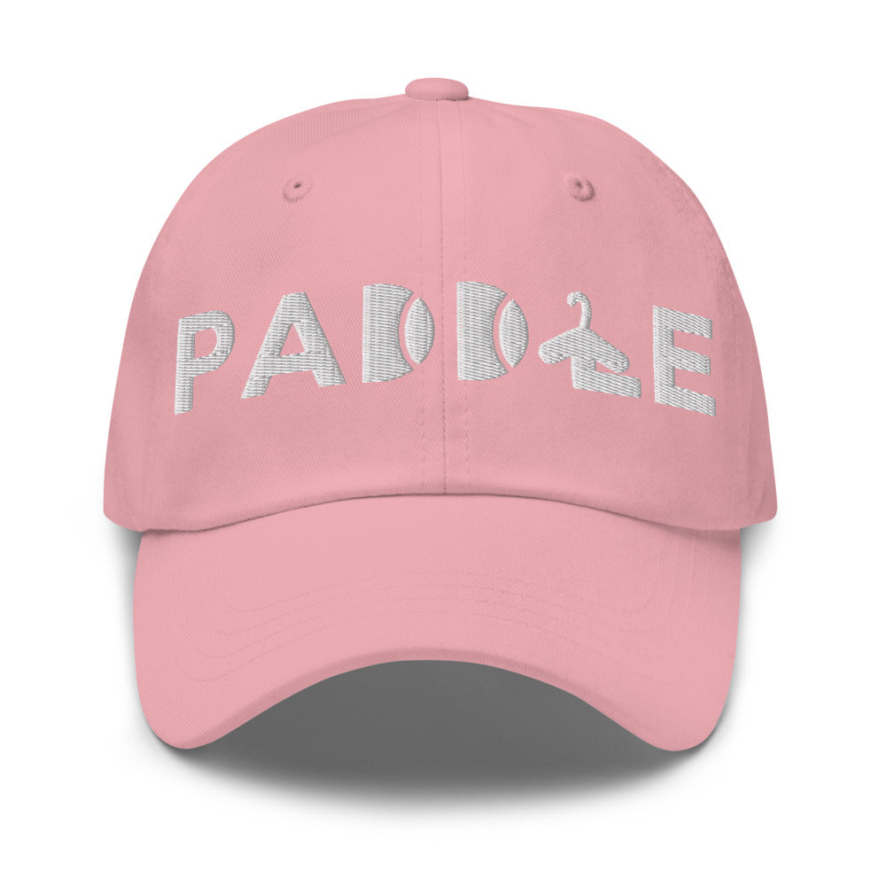 Gorra Pádel Club · diseño A · rosa con bordado blanco
