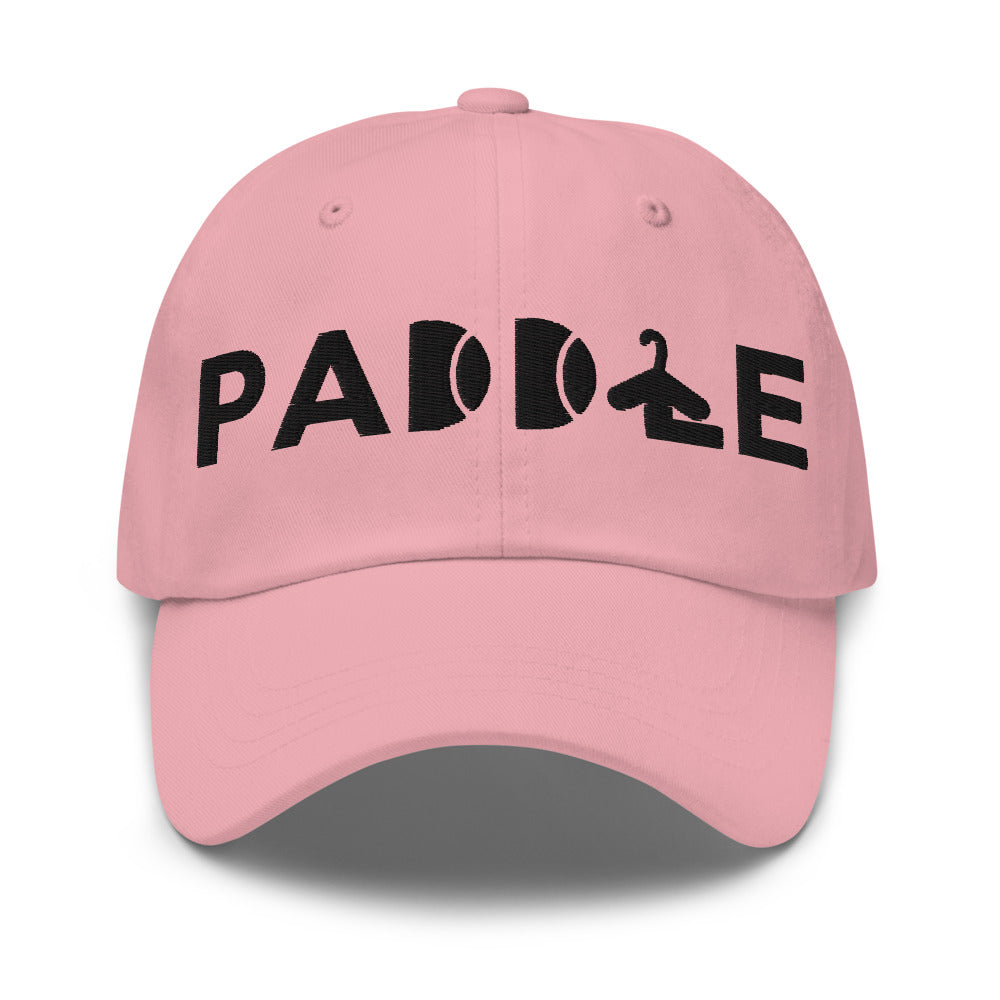 Gorra Pádel Club · diseño A · rosa con bordado negro