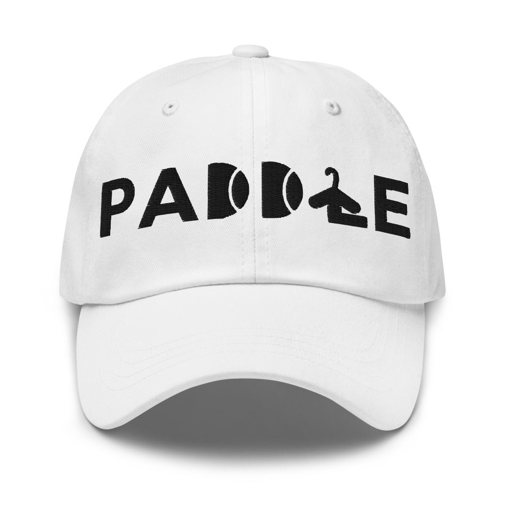 Gorra Pádel Club · diseño A · blanca con bordado negro